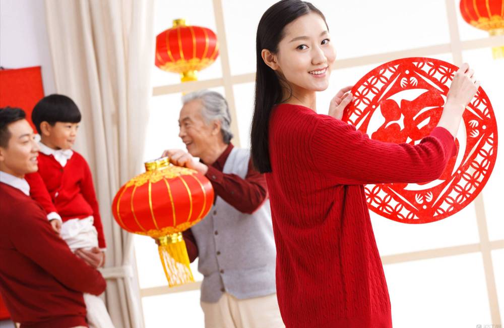 En Chine, les couleurs ne décorent pas : elles parlent