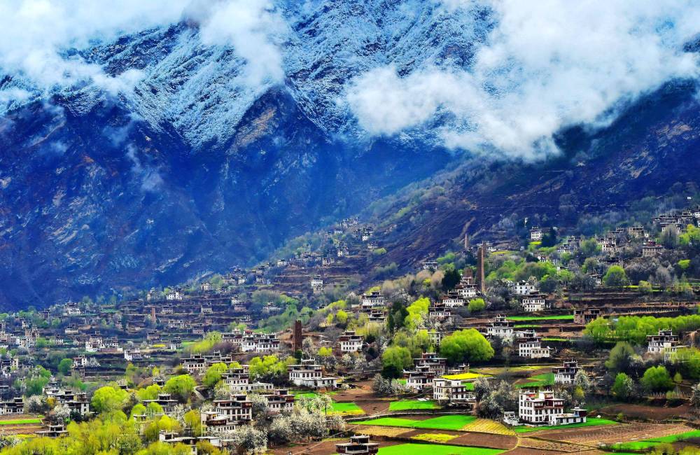 Villages tib&eacute;thains de Danba