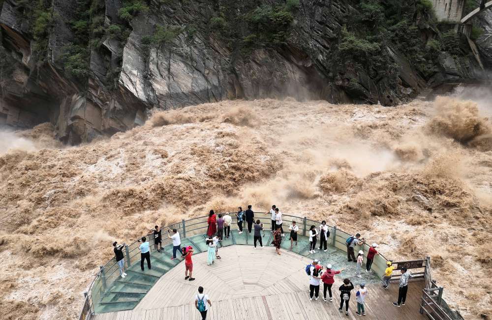 Gorge du Saut du Tigre, &agrave; c&ocirc;t&eacute; de Lijiang