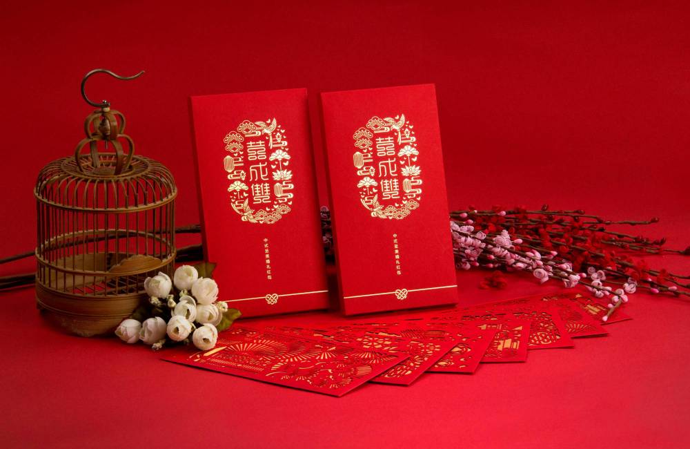 Hongbao : pourquoi les Chinois donnent des enveloppes rouges ?