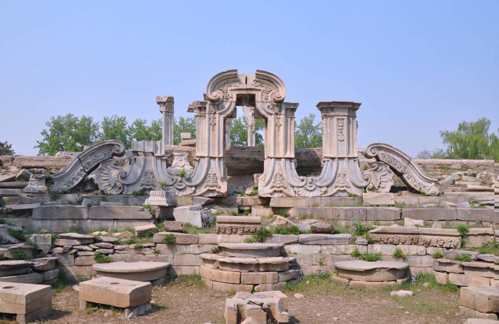 p&eacute;kin, ruines de l'ancien palais d'&eacute;t&eacute;
