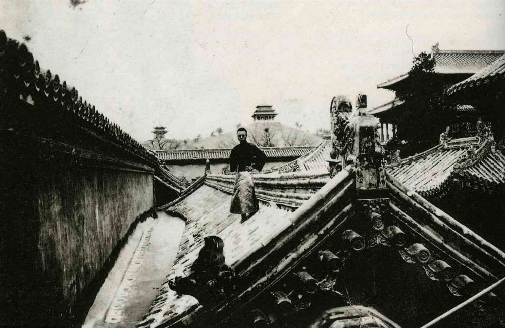 puyi jeune, dernier empereur, cit&eacute; interdite