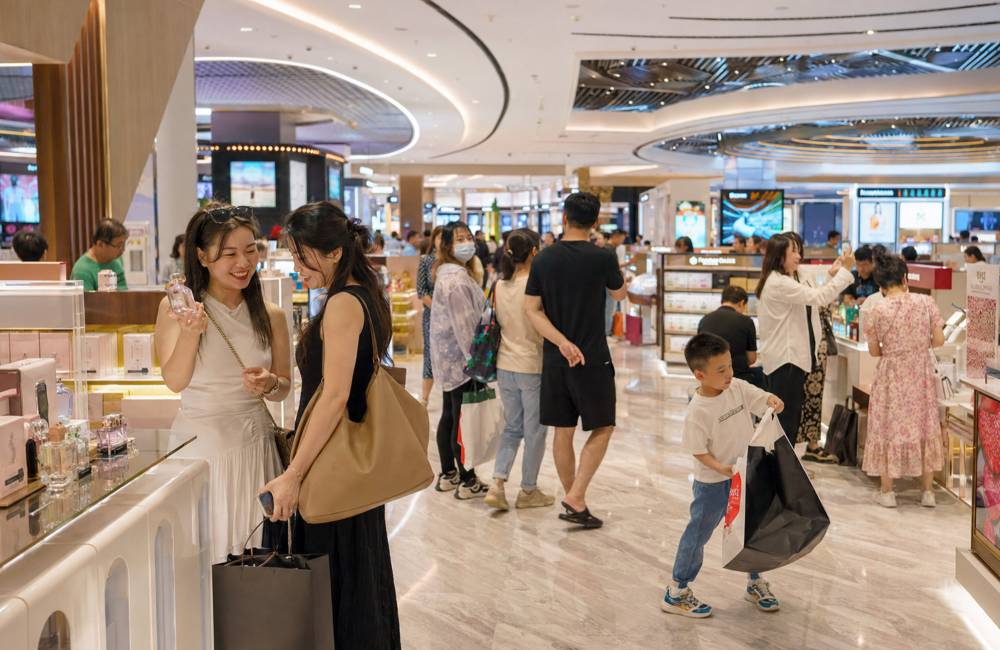 Sanya, duty free