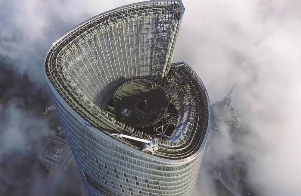 Shanghai tower : merveille architecturale de la skyline de Pudong
