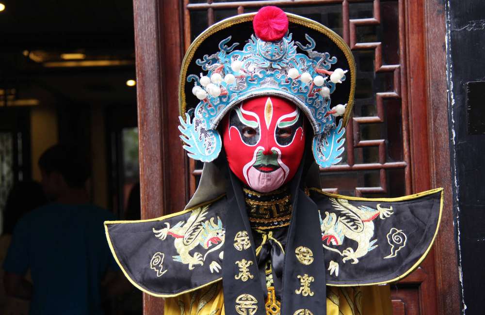 op&eacute;ra du sichuan, changement de masque