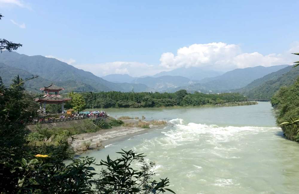 Pourquoi Dujiangyan est la clé oubliée de la pensée chinoise