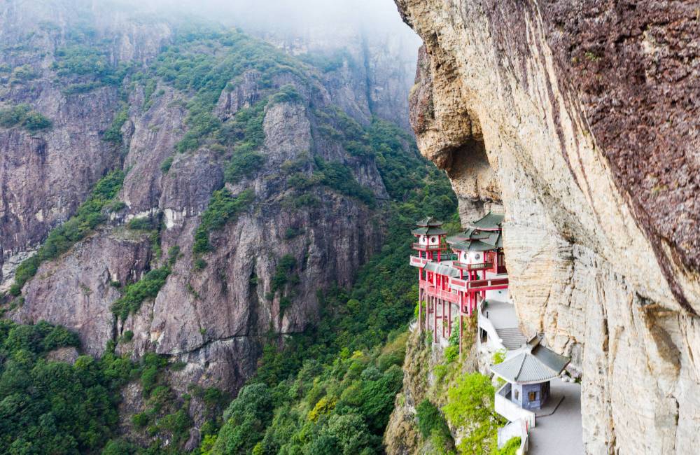 temple suspendu, Xu&aacute;nkōngs&igrave;