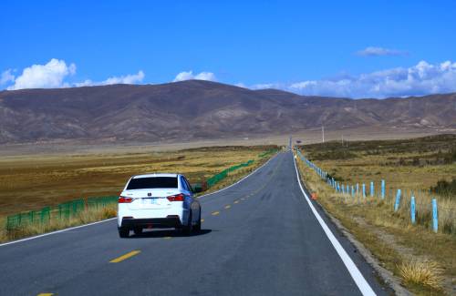 Conduire en Chine : comprendre les règles de la route et les habitudes de conduite