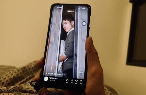 Pourquoi 600 millions de Chinois sont accros aux micro-dramas (duanju)
