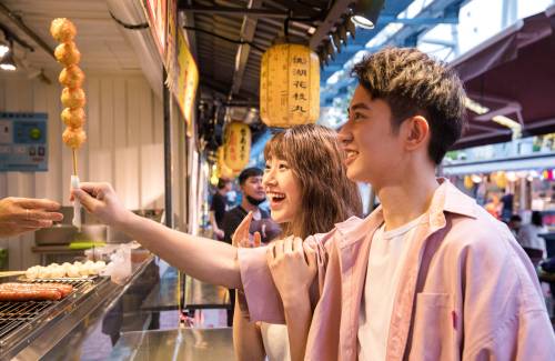 La street-food chinoise : pourquoi la Chine mange dans la rue