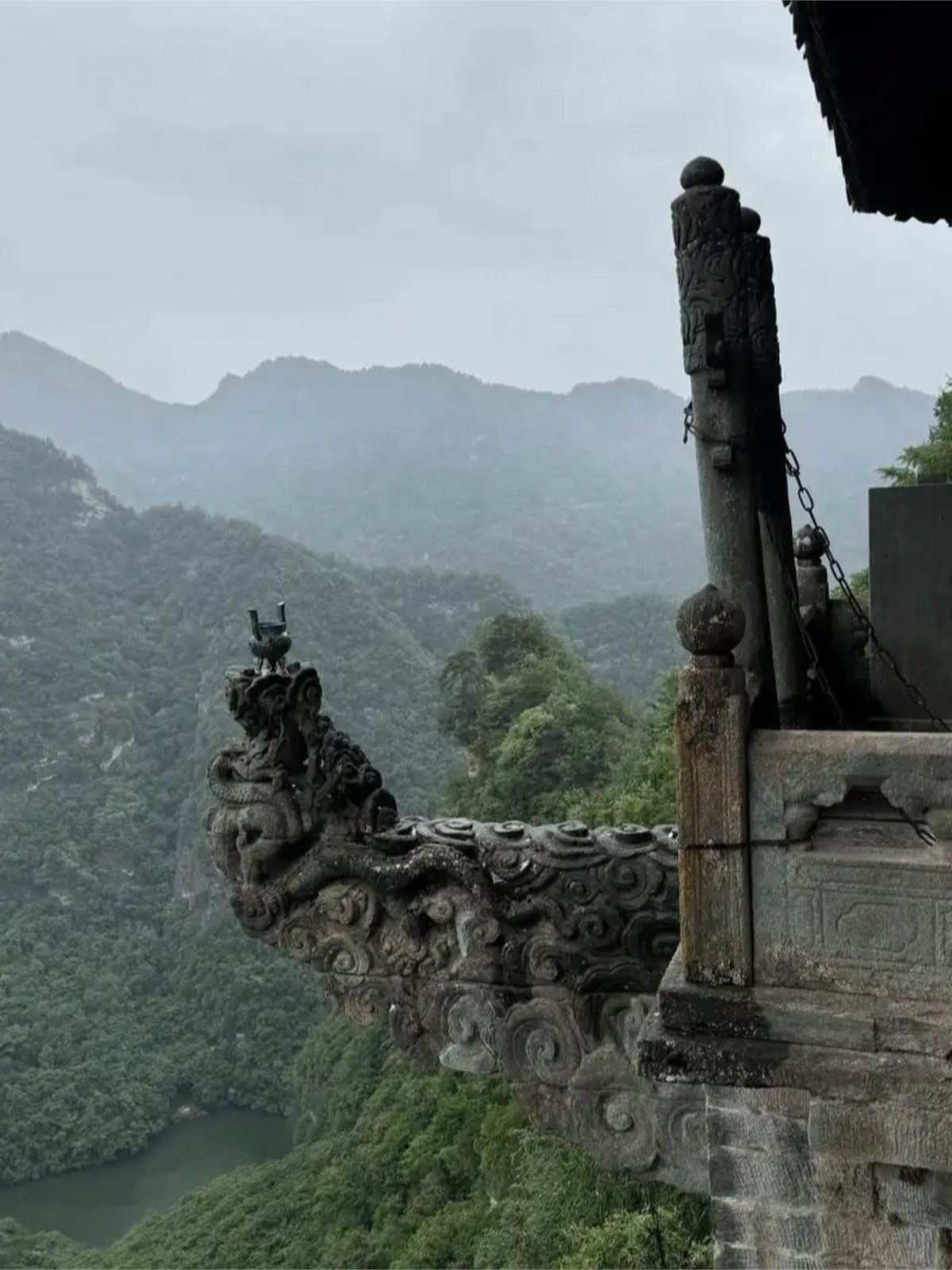 Temple de la roche du Sud, Mont Wudang