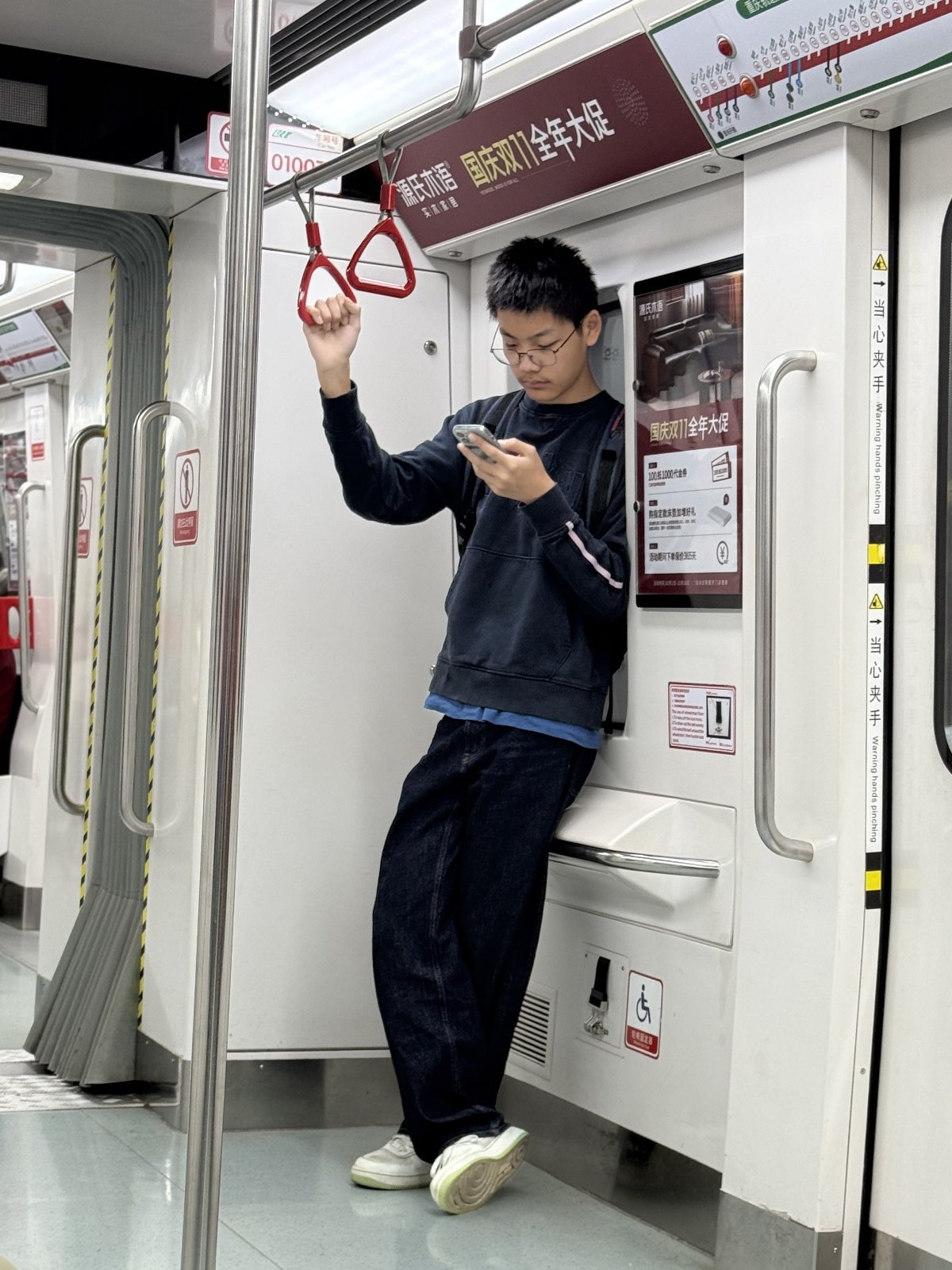 Alex dans le m&eacute;tro de P&eacute;kin